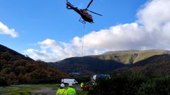 Helic�ptero de ADIF en las obras del AVE en Ourense