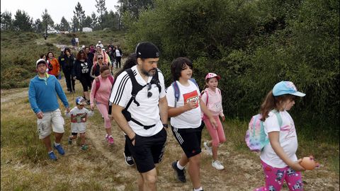 Andaina solidaria Congalsa POR EL MONTE DE A CUROTA