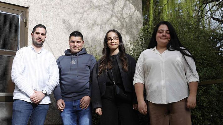 De izquierda a derecha, los ganaderos Pablo Rodr�guez, Alberto Cascudo, Mar�a Castro y M�nica Requeijo