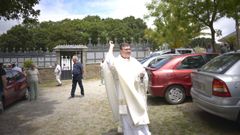 Bendicin de coches en las fiestas de Muimenta
