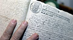 Documentos de valor hist�rico localizados en el a�o 2006 en una vivienda de Monforte