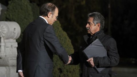 Llegada del presidente de Cantabria, Miguel �ngel Revilla. 