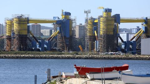 Estructuras de elica marina en las instalaciones de Navantia Fene