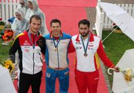 Romero -derecha-. 
