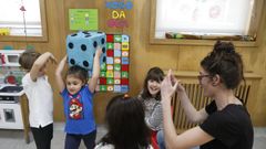 Imagen de archivo en  la ludoteca de Apamp, ejemplo de inclusividad con ni�os con y sin diversidad funcional.