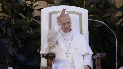 El papa Le�n XIV en la Vigilia de Oraci�n con j�venes que el Sumo Pont�fice preside en la Plaza de Lima de Madrid este s�bado.