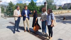 Besteiro, este lunes con dirigentes del PSOE ourensano.