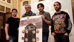 Presentaci�nd el concierto en el Ayuntamiento