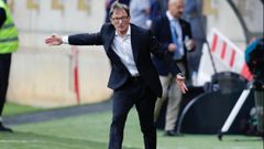 Anquela Cultural Real Oviedo Reino de Leon.Anquela, durante el encuentro frente a la Cultural