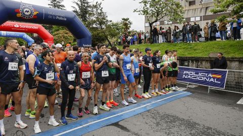 Carrera solidaria de la Polic�a Nacional en Ourense