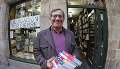 Jos� Segade cerrar� antes del verano la librer�a Encontros despu�s de 25 a�os de actividad. 