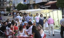 Cu��a se�ala que el �xito del cierre de Rosal�a de Castro y Col�n anima a hosteleros de otras r�as. 