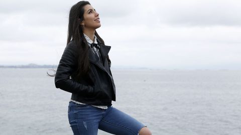 Hanan compagina su trabajo con los estudios de bachillerato. 