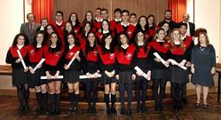 De izquierda a derecha y de arriba abajo, graduaciones de Santa Mar�a del Mar, Compa��a de Mar�a, Dominicos, Obradoiro, Esclavas y Colegio Internacional Eir�s