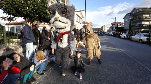 O desfile de Meis, o m�is madrugador da comarca
