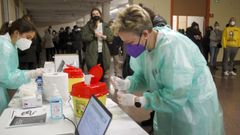 En la Polit�cnica de Esteiro se ha habilitado un punto para la realizaci�n de test de ant�genos gratis y sin cita, que este lunes funciona de 14.30 a 21.30 horas