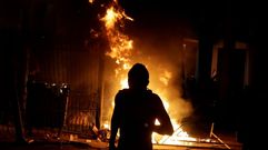 Un grupo de manifestantes prende fuego al Congreso de Paraguay
