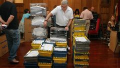 Recuento del voto exterior en la junta electoral de Ourense