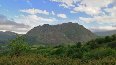 El monte Monsacro, en Morcn