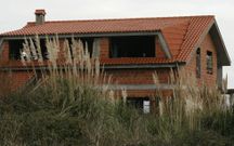 Vivienda ocupada por los campistas en A Anchoa. 