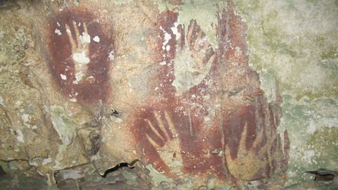 Las�manos encontradas en la cueva de Sulawesi.