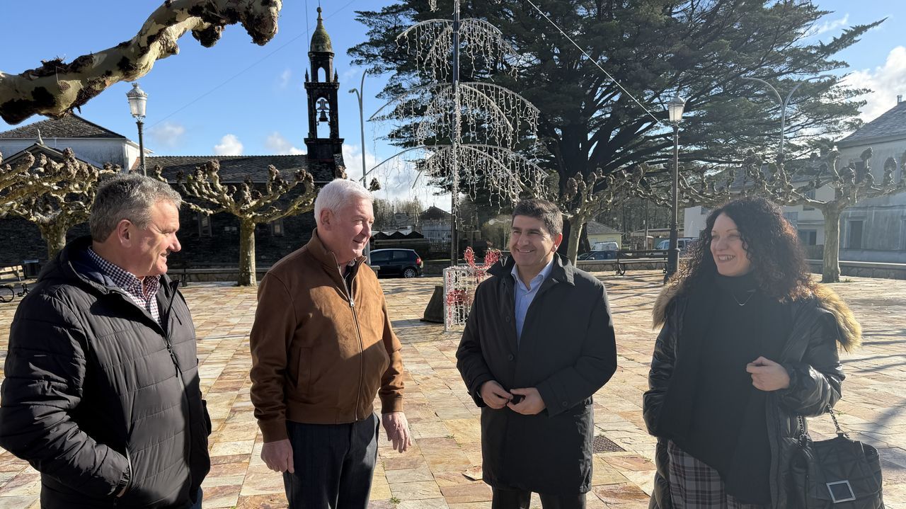 Pedro Blanco anima a los concellos de menos de 5.000 habitantes a emplear las ayudas para proyectos innovadores y luchar contra la despoblación