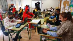 Trabajo en un aula del CEIP Torre Cela de Bueu