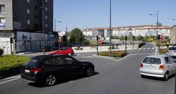 El acceso a la SC-20 desde la Galuresa se hace por el carril de enfrente, pero el conductor entr� por el de salida, a la izquierda. 