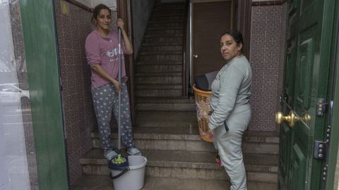 Las vctimas del edificio que se incendio en Pontepedriavuelven a casa
