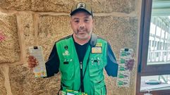 Rub�n D�az Escudero, en plena faena en un establecimiento de Sanxenxo.