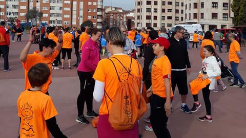Ambiente festivo en Corvera por la carrera Galb�n contra el c�ncer infantil