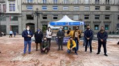 Recogida de firmas del PP de Oviedo dentro de la campa�a nacional del partido para reclamar regulaci�n contra la 'okupaci�n' ilegal