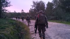 El Cuartel General realiza una marcha de endurecimiento por las sendas del parque forestal de A Fracha