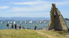 Las dornas iluminan el verano en Arousa