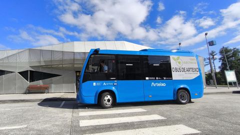 Arteixo utiliza buses el&eacute;ctricos para su sistema de transporte municipal