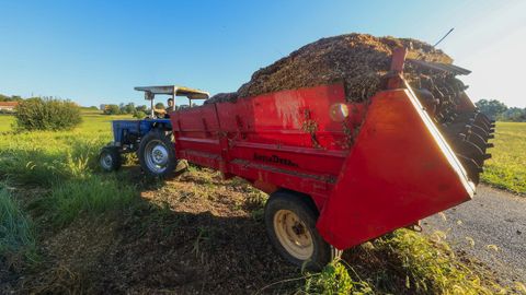 Los an&aacute;lisis establecidos en la normativa tambi&eacute;n regular&aacute;n la composici&oacute;n de los fertilizantes, estableciendo l&iacute;mites en los metales pesados y otros contaminantes.