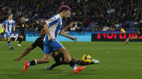 Lance del encuentro de la primera vuelta entre el Deportivo y el Castelln celebrado en Riazor