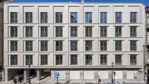 Edificio de viviendas en Pi y Margall, de Alberto Quintans y Cristina Margarita Ansede