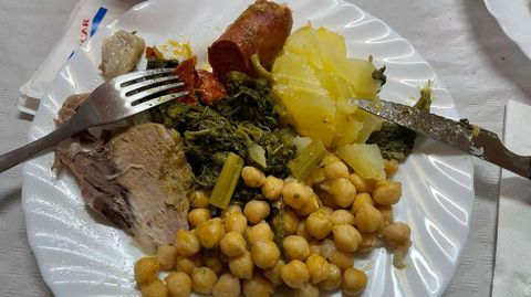 Plato del cocido, preparaci�n a la que se dedican las jornadas gastron�micas