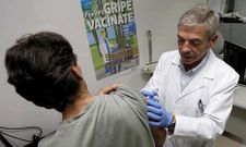 La campa�a, en la imagen una sala del centro de Carballo, se prolongar� hasta el 14 de diciembre.