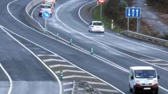 El desdoblamiento de la carretera entre Sanxenxo y A Lanzada afronta numerosos condicionantes medioambientales