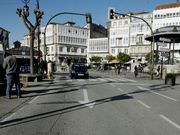 La plaza tiene doble sentido desde octubre. 