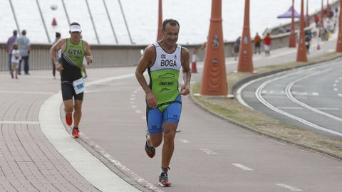 Pruebas de H�rcules XTRM en la playa de San Amaro y Adormideras