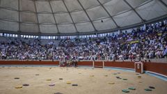 Imagen general de la plaza de toros de Pontevedra en la primera de feria