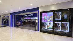 Los Cines Yelmo de As Termas, durante la tarde del pasado jueves.