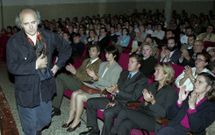 Amancio Prada y Pedro Delgado participaron en el homenaje