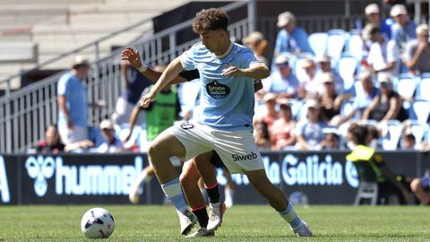 Hugo Burcio jug� los primeros minutos de esta temporada con el primer equipo ante el M�laga