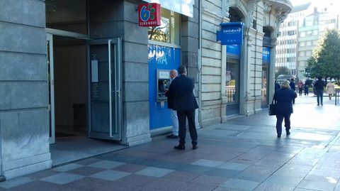 Cajero automático en el centro de Oviedo