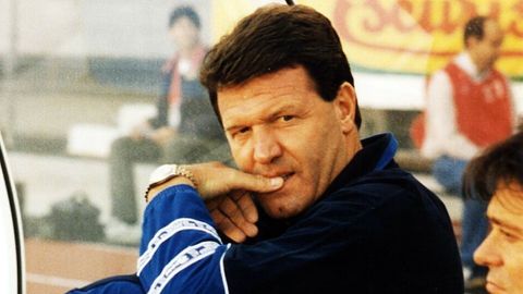 Toshack, en su etapa como entrenador del Deportivo en 1994