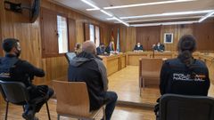 El acusado de hacerle un �simpa� a un taxista de Lugo, sentado en el banquillo de la Audiencia Provincial de Lugo.